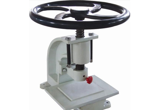 Ƭ CP-25